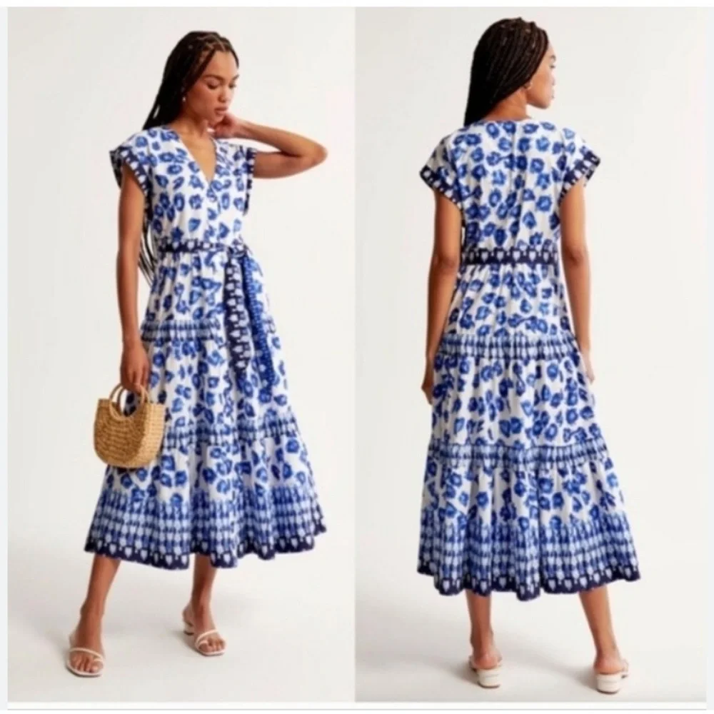 NWT Abercrombie & Fitch Blue & White Tiered Tie Maxi Dress Size S